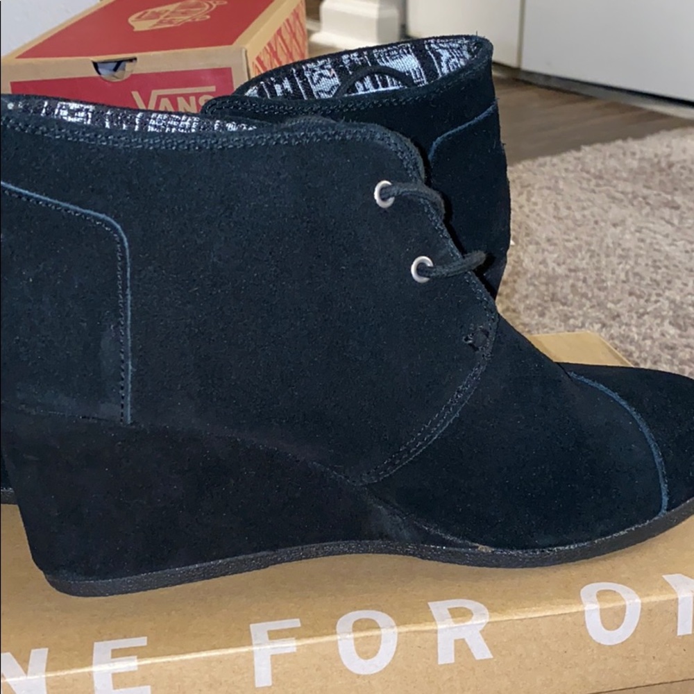 desert wedge tom booties